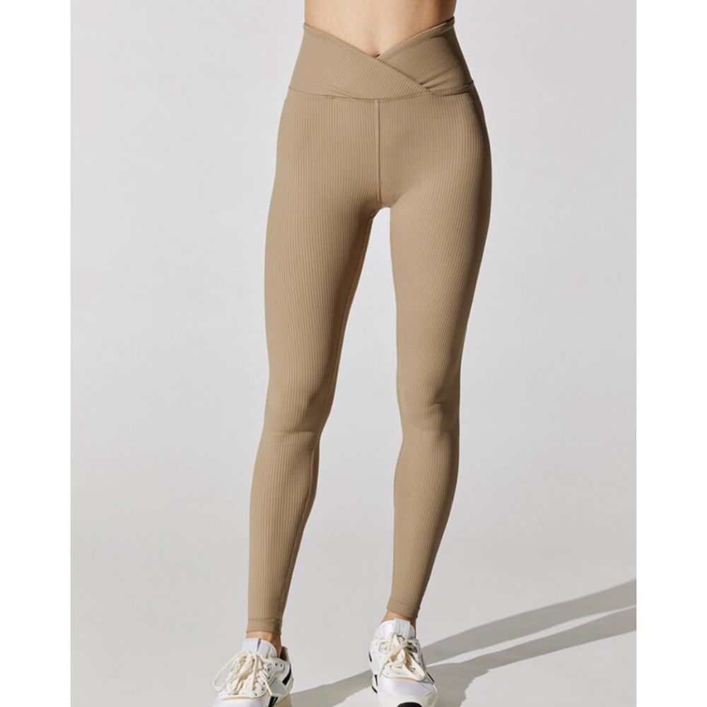 YEAR OF OURS Veronica Ribbed Legging - Caribou Size S